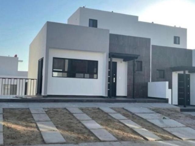 Casa en fraccionamiento en renta Residencial San Marino, Baja California, México