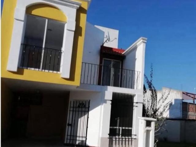 Casa en fraccionamiento en renta Santa Cruz Tlaxcala, Tlaxcala