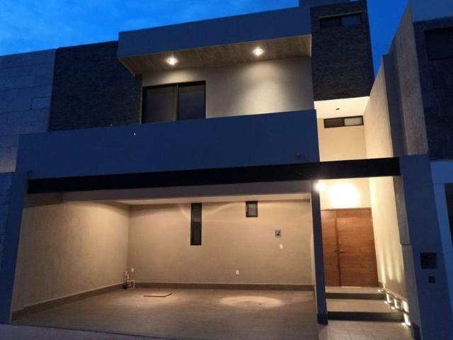 Casa en fraccionamiento en renta San Angel 2da Sección, San Luis Potosí, México