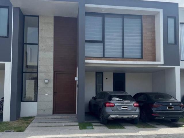 Casa en fraccionamiento en renta San Mateo 100, San Mateo Otzacatipan, Estado De México, México