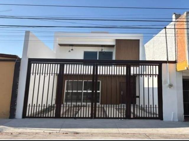 Casa en Fraccionamiento Espa?a, Aguascalientes