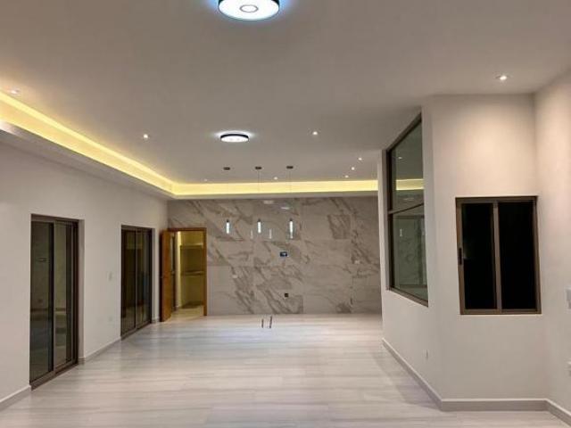 Casa en Fraccionamiento Habita II