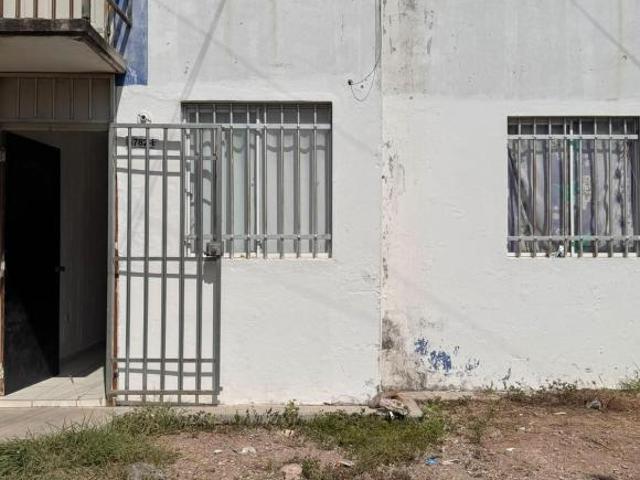 Casa en Fraccionamiento Hacienda Del Valle