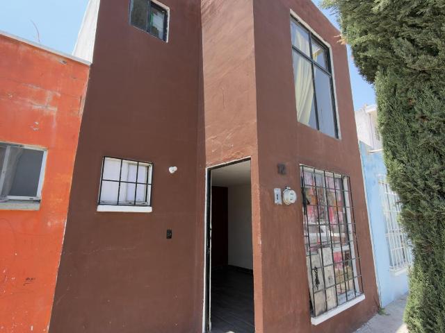 Casa en Fraccionamiento Hacienda la Cruz