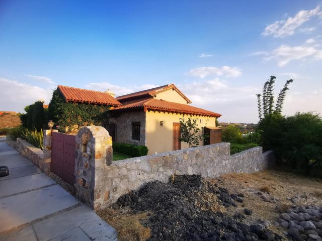 Casa en Fraccionamiento Hacienda la Presita