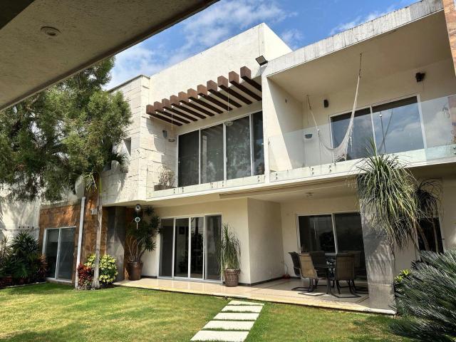 Casa en Fraccionamiento Lomas del Sol