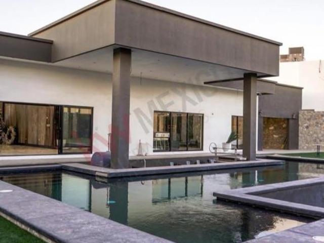 Casa en Fraccionamiento Misiones de los Lagos