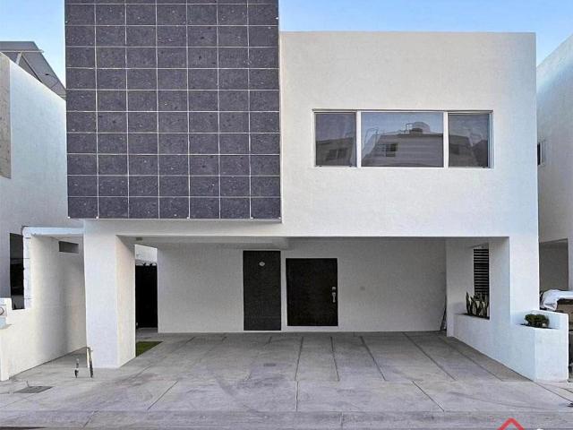 Casa en Fraccionamiento Monte Xenit