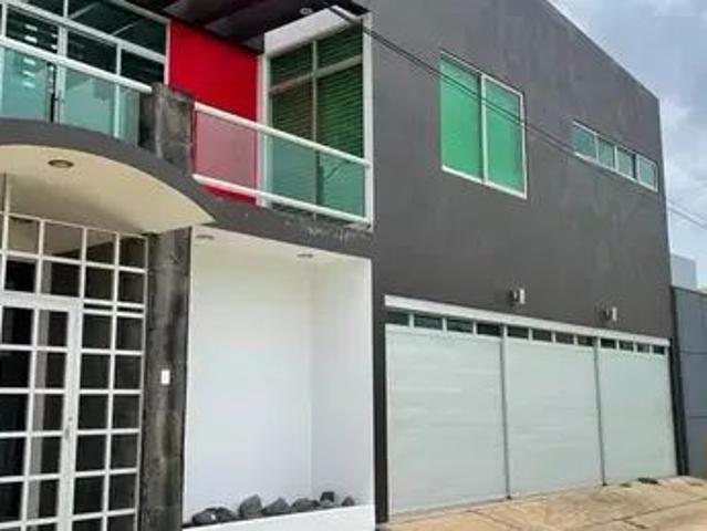 Casa En Fraccionamiento Paraíso Coatzacoalcos