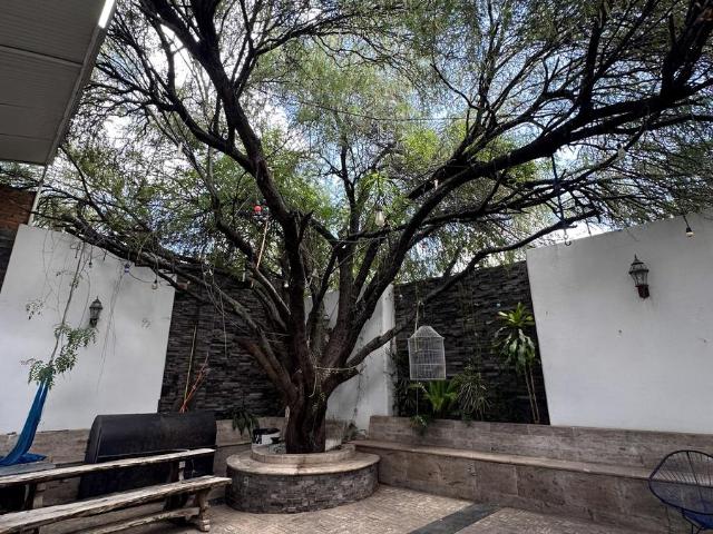Casa en Fraccionamiento Pintores Mexicanos
