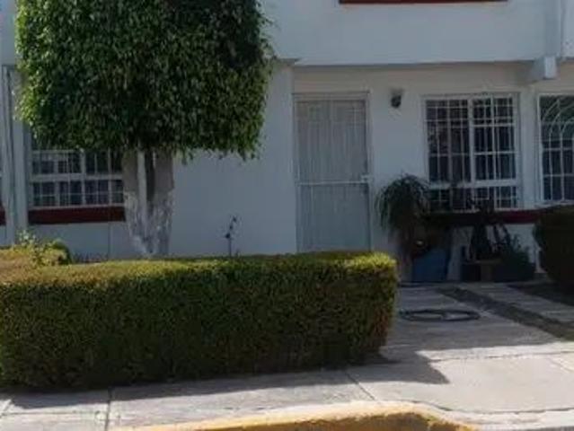 Casa en Fraccionamiento Pirámides, El Pueblito, Qro México
