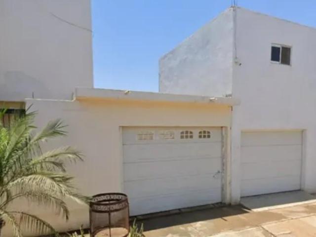 Casa en Fraccionamiento Pradera Dorada