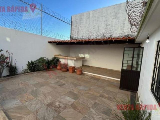 Casa en Fraccionamiento Pradera Dorada