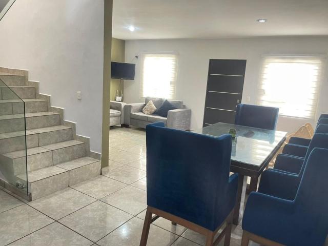 Casa en Fraccionamiento Privada La Estancia