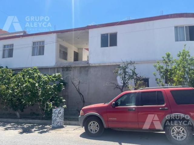 Casa en Fraccionamiento Real Carolinas