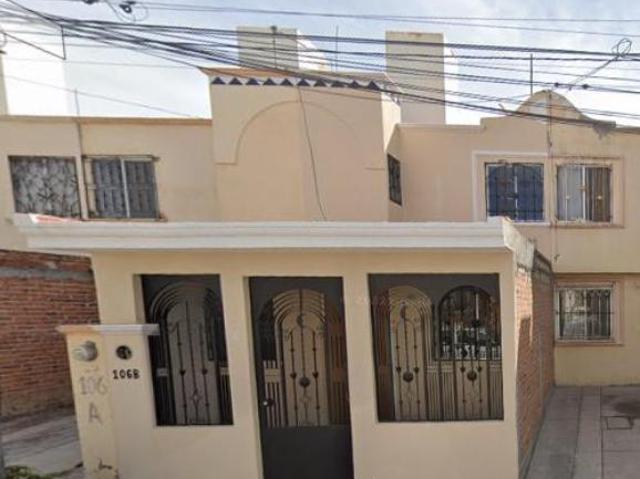 Casa en Fraccionamiento Real de Haciendas