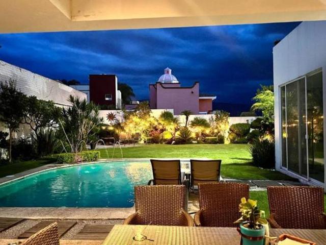 Casa en Fraccionamiento Real de Tetela