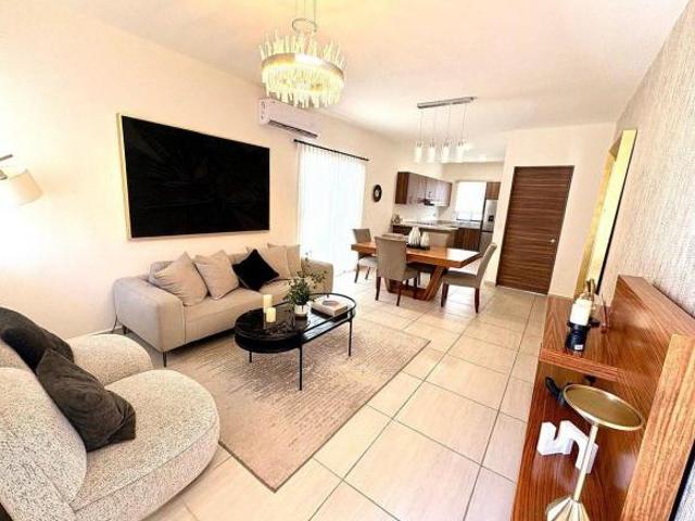 CASA EN FRACCIONAMIENTO RESIDENCIAL