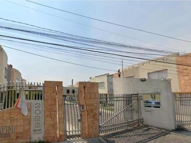 CASA EN FRACCIONAMIENTO RESIDENCIAL MONTECANTINI CHOLULA PUEBLA !