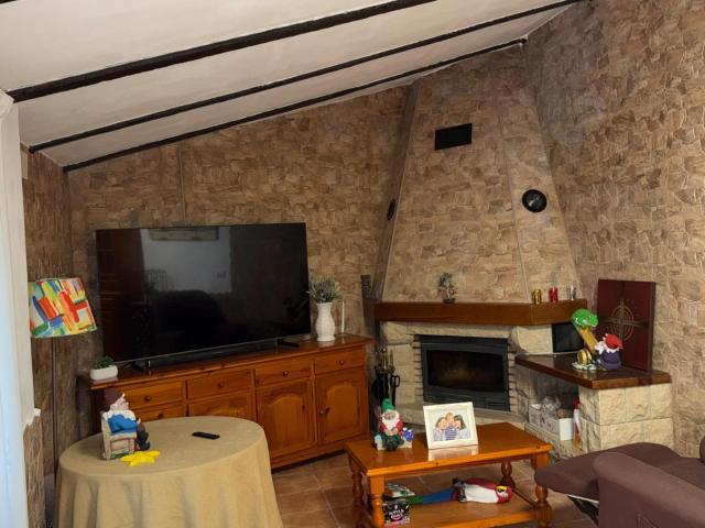 CASA EN GELSA