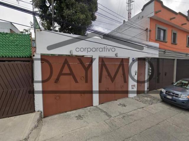 Casa en Gobernador de Jalisco 129, Los Volcanes, 62350 Cuernavaca, Mor