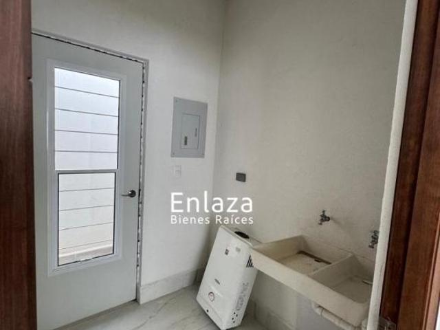 Casa en Huajuquito O los Cavazos