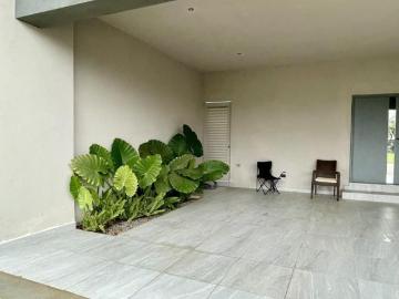 Casa en Huajuquito O los Cavazos