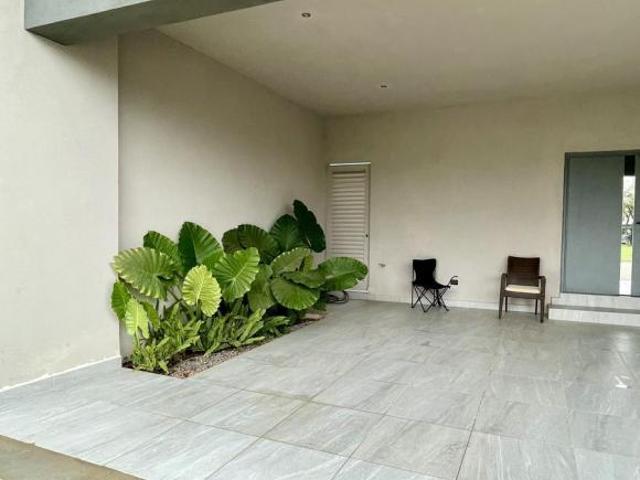 Casa en Huajuquito O los Cavazos