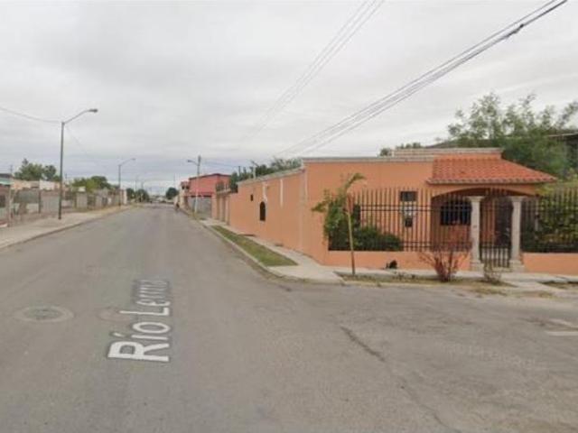 Casa en Harold R Pape