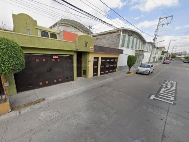 Casa en Industrias