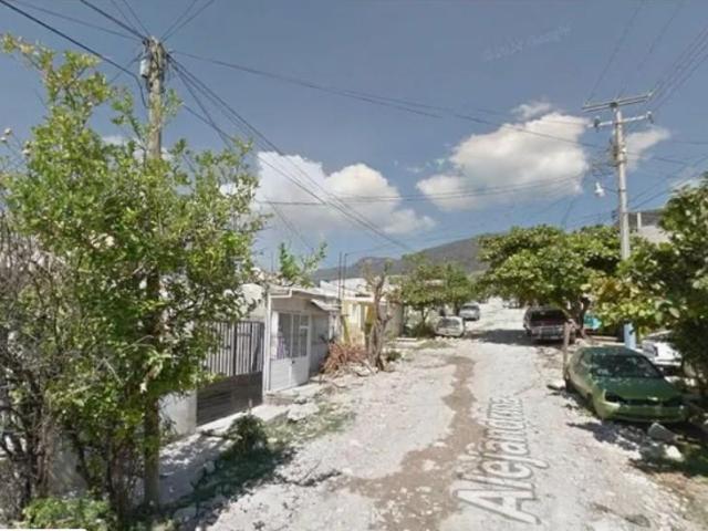 Casa en Infonavit El Rosario