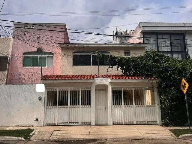 Casa en juan manuel vallarta en venta