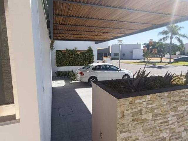 Casa en Jurica