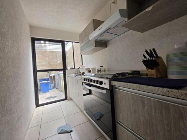 Casa en Jalisco, San Pedro Tlaquepaque, Col. Las Terrazas Residencial, calle Vista Primavera No.1490