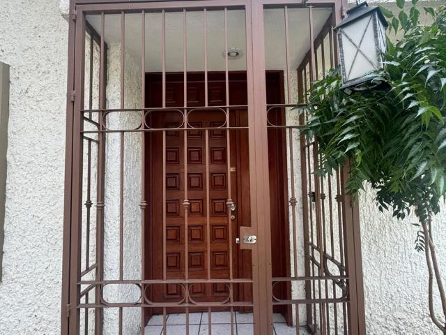 Casa en Jardines de La Patria
