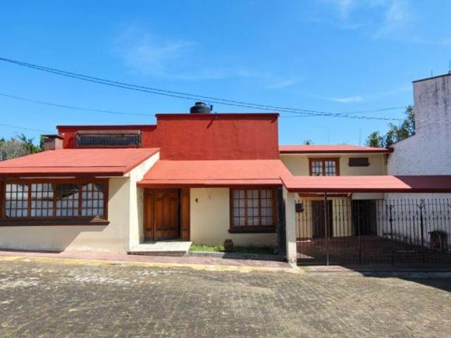 Casa en JARDINES DE LAS ANIMAS con jardin de 100m