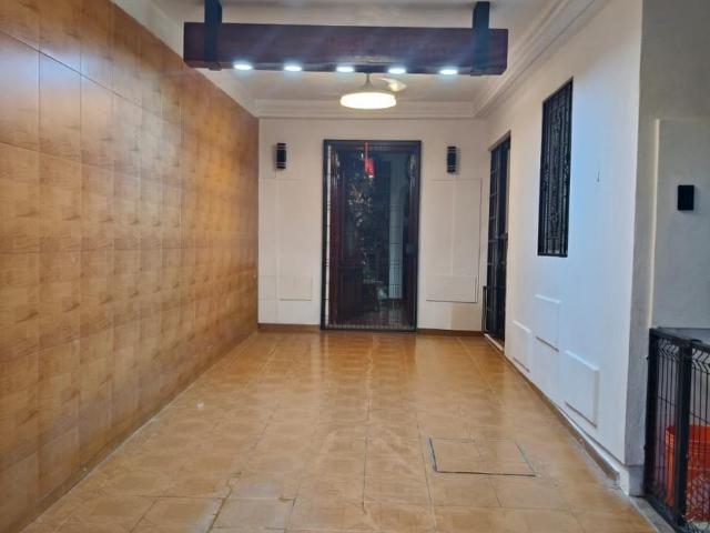 Casa en venta 5 rec?maras en santa julia al sur de le?n