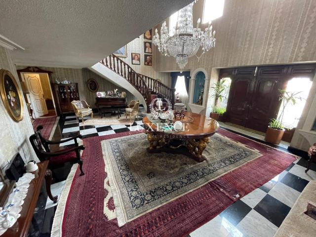 Casa en Jardines del Pedregal en Venta