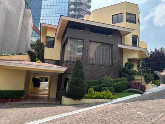 Casa en Jardines en la Montaña