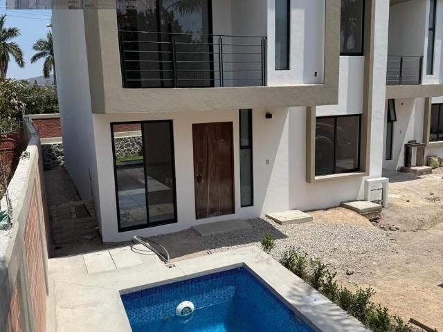 CASA EN JIUTEPEC, CENTRO, 4 Rec, Alberca, Seguridad y vigilancia
