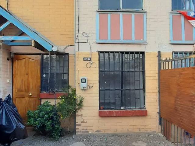 CASA EN LUIS MATTE LARRAIN CON LAS NIEVES $ 400.000
