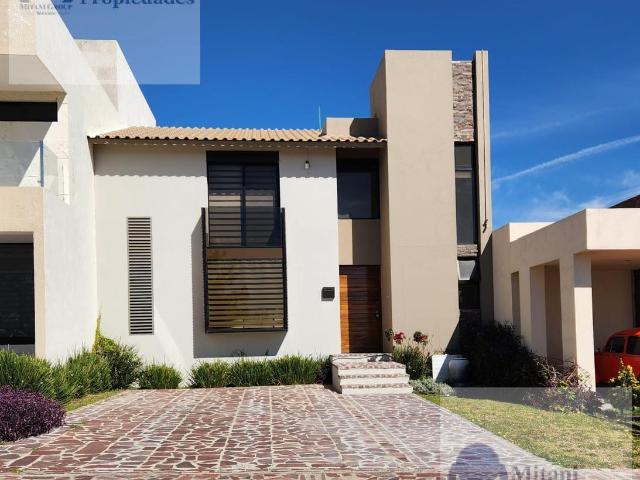 Casa En La Campi?a