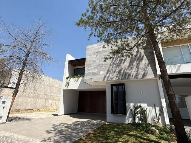 Casa en La Campi?a del Bosque