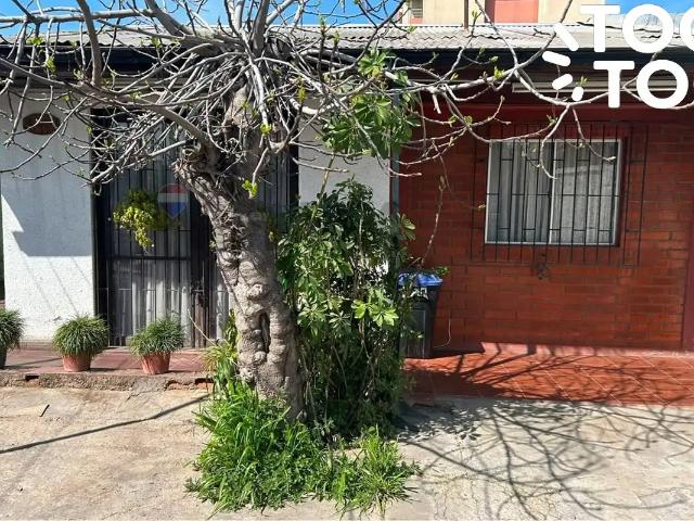 Casa en La Cisterna