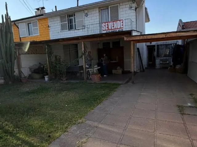 Casa en La Cisterna