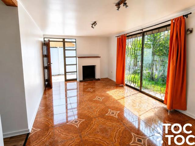 Casa en La Cisterna