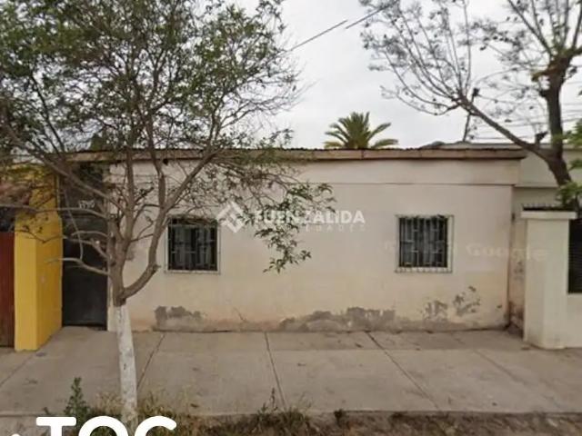 Casa en La Cisterna