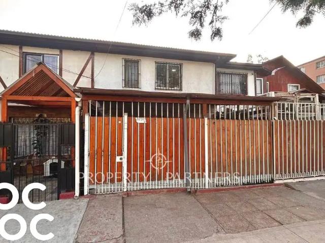 Casa en La Cisterna