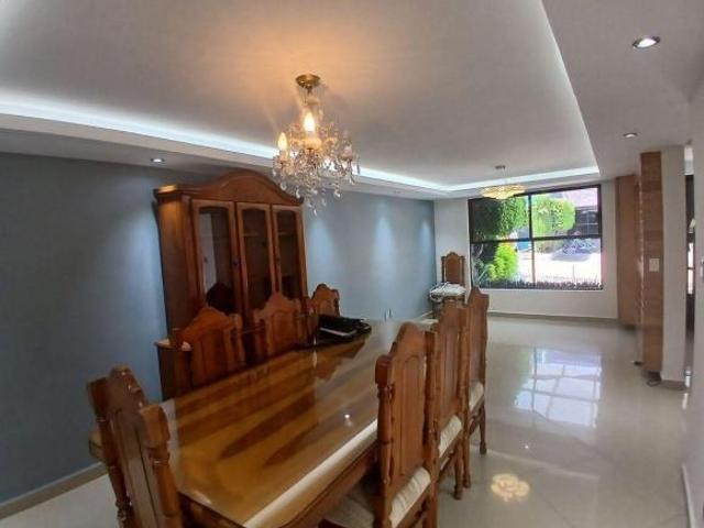 Casa en la colonia Arcos del Alba, Cuautitlán Izcalli, EDO.MÉX en la calle CIRUELOS