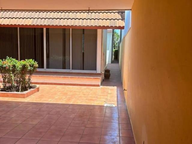 CASA EN LA COLONIA ZARAGOZA CON RECAMARAS EN PLANTA BAJA